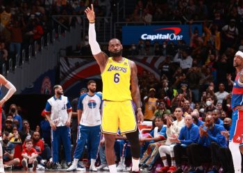 LeBron James des Los Angeles Lakers dépasse Karl Malone pour le n ° 2 sur la liste des buteurs de tous les temps de la NBA