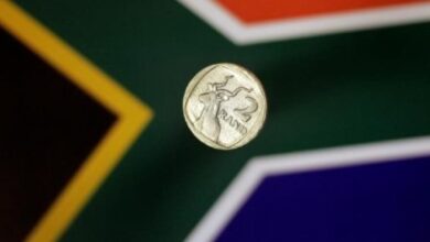 The rand of South Africa has strengthened as the Federal Reserve fears easing.